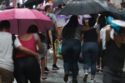 chuvas-fortes-voltam-a-atingir-sao-paulo-em-meio-a-onda-de-calor