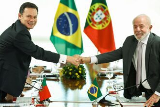 brasil-e-portugal-assinam-19-acordos-bilaterais