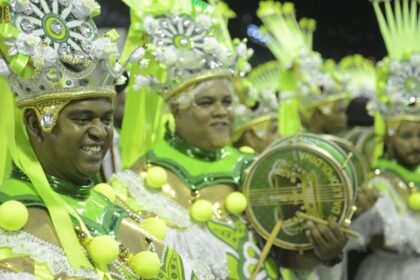 carnaval-deve-movimentar-r$-5,5-bilhoes-na-economia-carioca