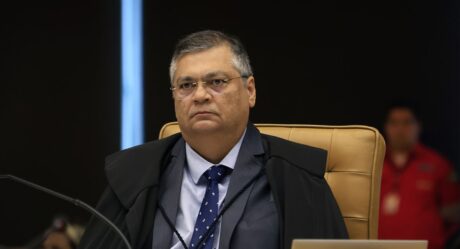 Dino suspende pagamento de emendas para duas entidades